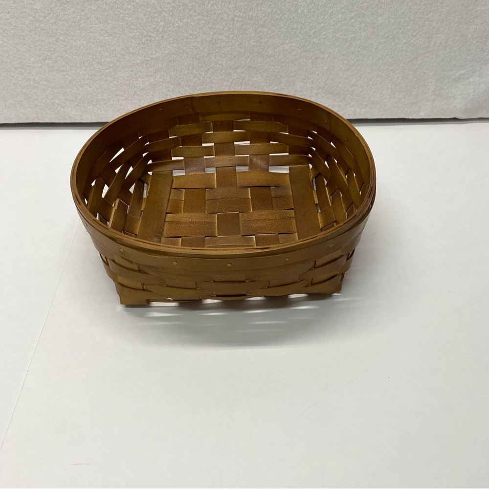 Heritage Mint Ltd. Canadian Maple Woven Basket 10 inch Organization Home Decor
